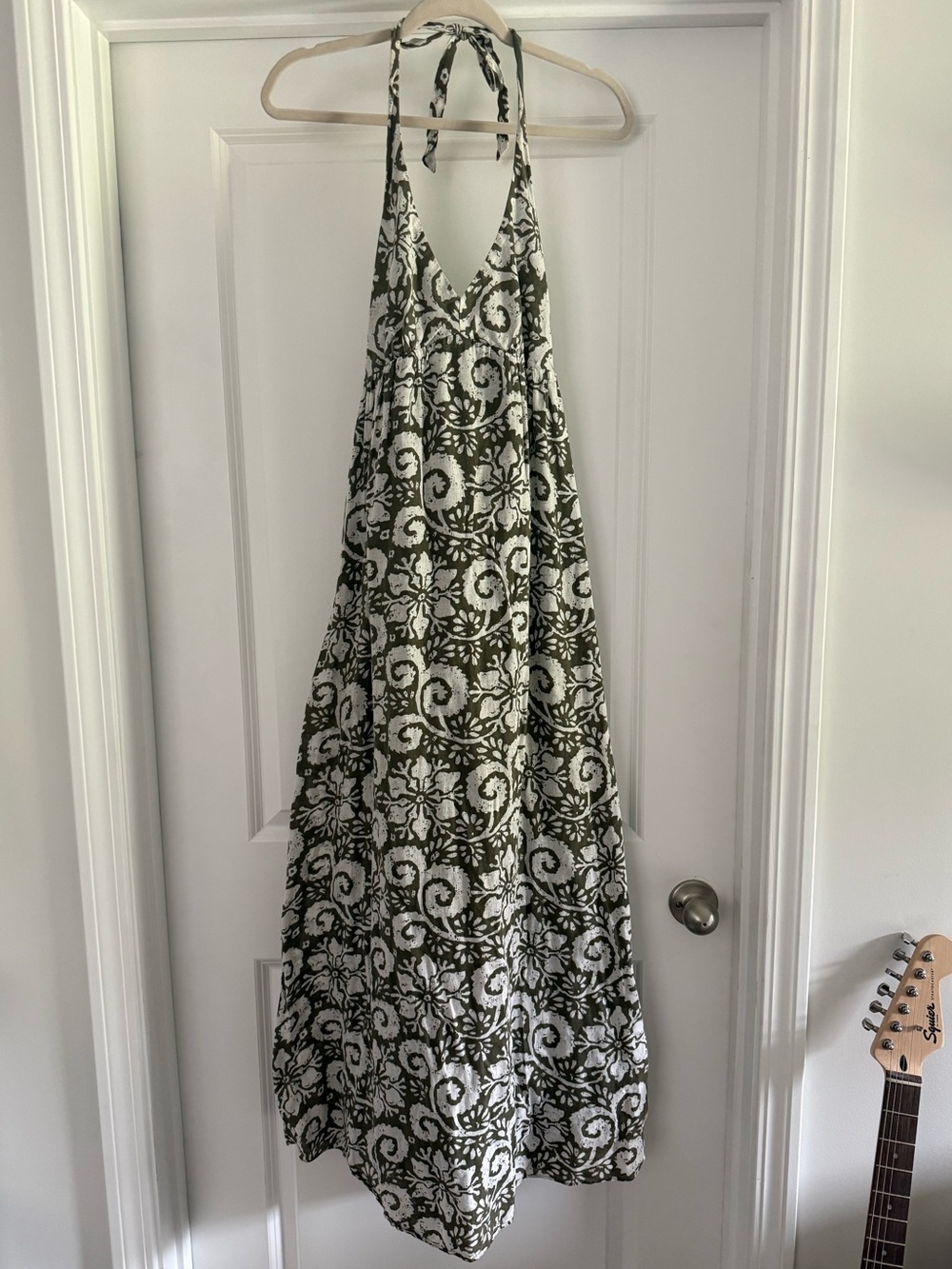 Old Navy Y2K Vintage Halter Maxi Dress Green and White Dress Medium Cotton/Linen